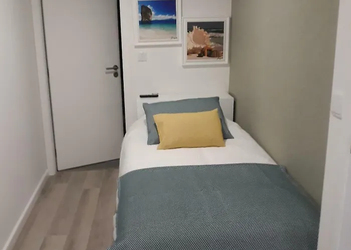 O Palacete 3* וילה ריאל